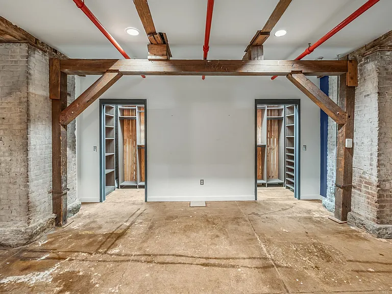 1400 Rosa L Parks Blvd #112 — Photo 38