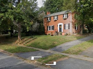 913 Woodrow Ave, Waynesboro, VA 22980