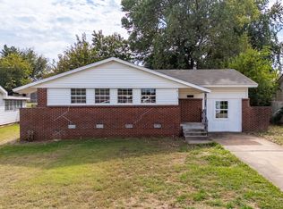 6112 SE 5th St, Midwest City, OK 73110