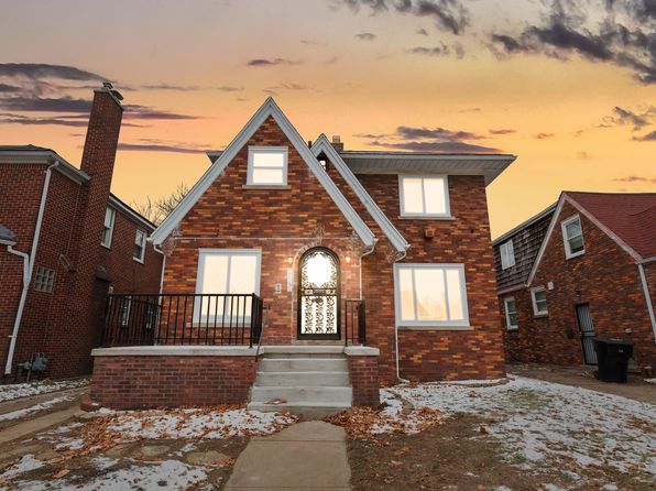 17151 San Juan Dr, Detroit, MI 48221