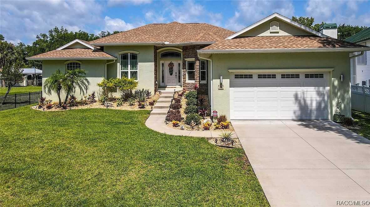 298 NW 12th Ave, Crystal River, FL 34428 Zillow