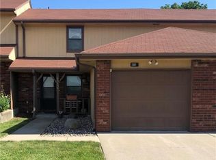 4515 Faraon St, Saint Joseph, MO 64506