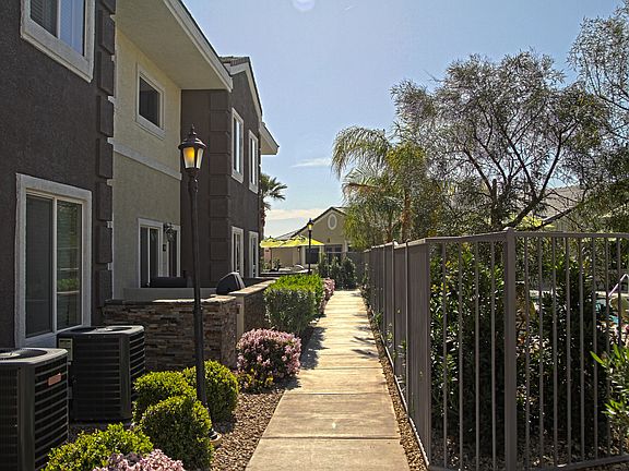 2nd image of 705 Taza Verde Ave