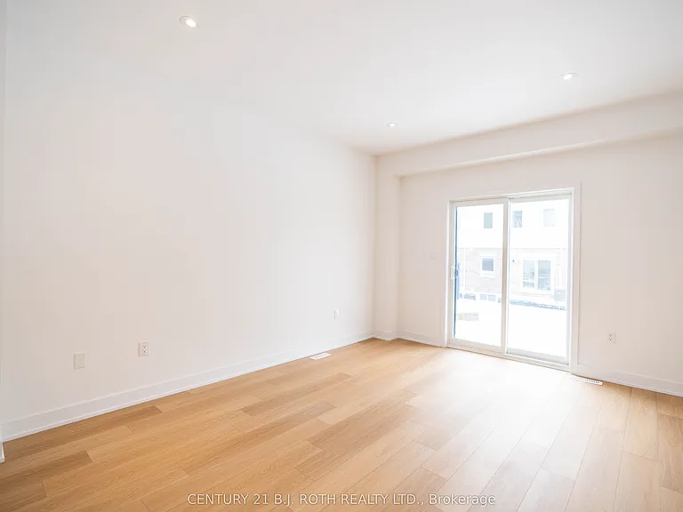 236 Prince William Way — Photo 7