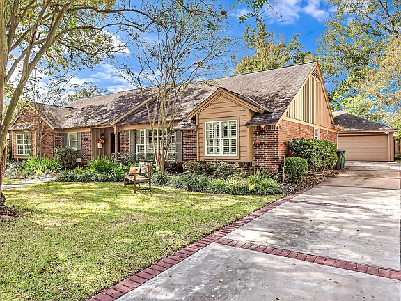 2nd image of 611 Lornmead Dr