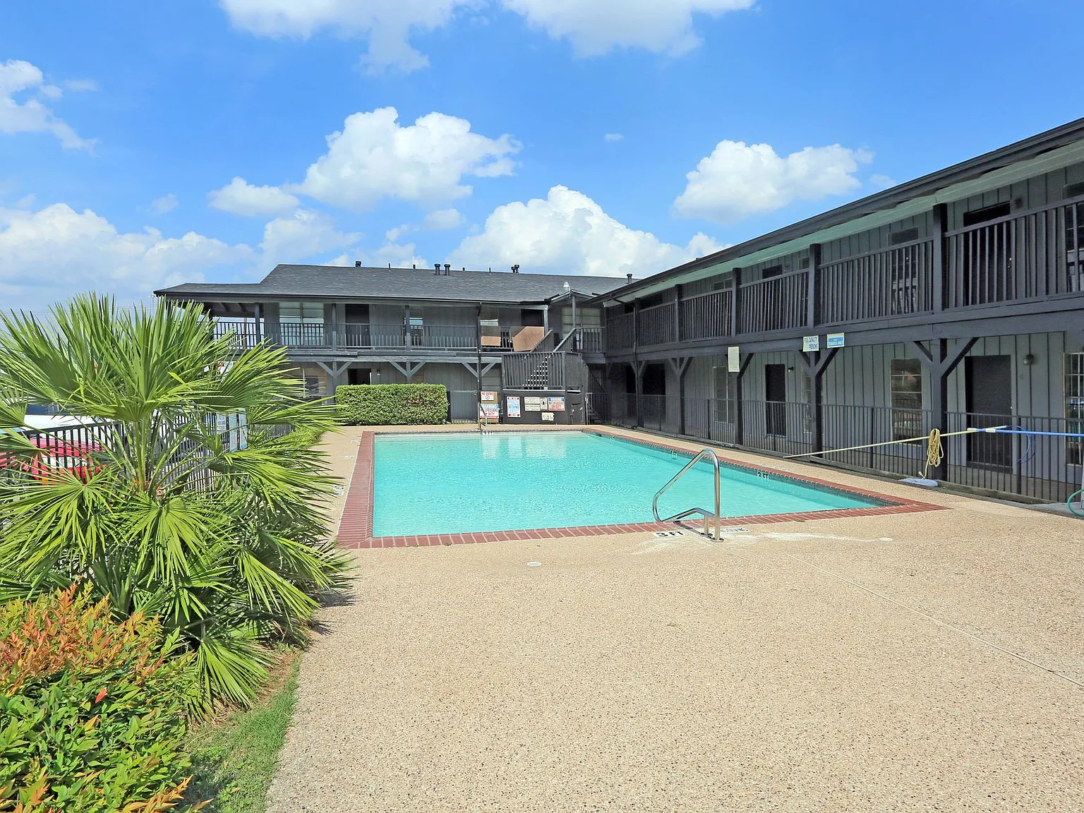 Sun Ridge Apartments — Photo 3