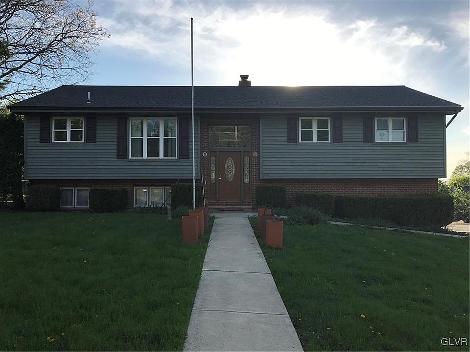 2nd image of 1406 Waverly Ave