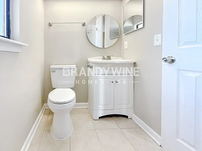 616 Pembridge Dr W — Photo 11
