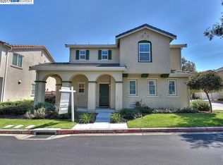 121 Hemingway Cmn, Martinez, CA 94553