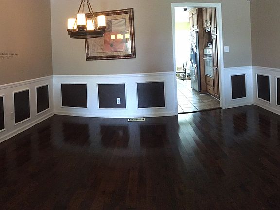 5th image of 304 Twin Oak Dr