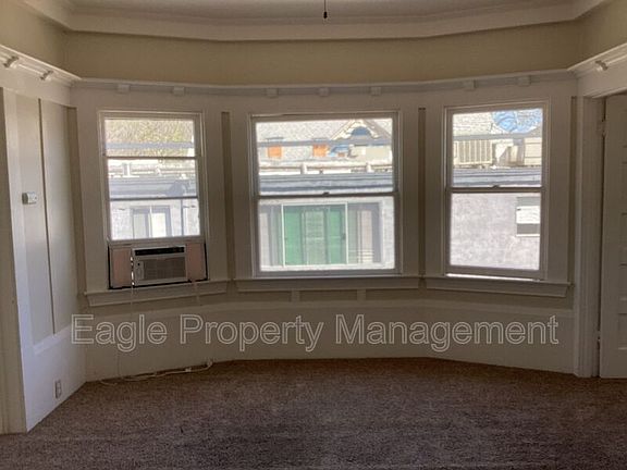 4th image of 719 19th St APT 3