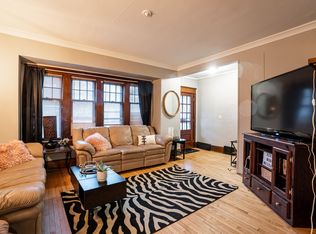 3414 N Oakland Ave, Milwaukee, WI 53211