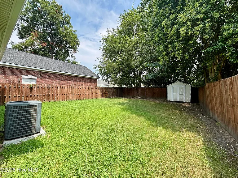 831 Dantignac St — Photo 11