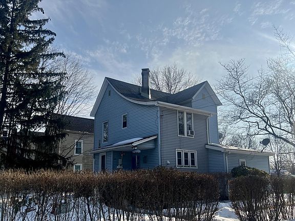 3rd image of 168 Orange Avenue