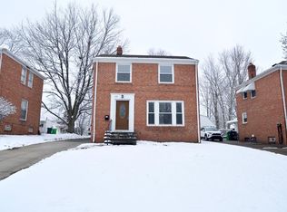 130 Wandle Ave, Bedford, OH 44146