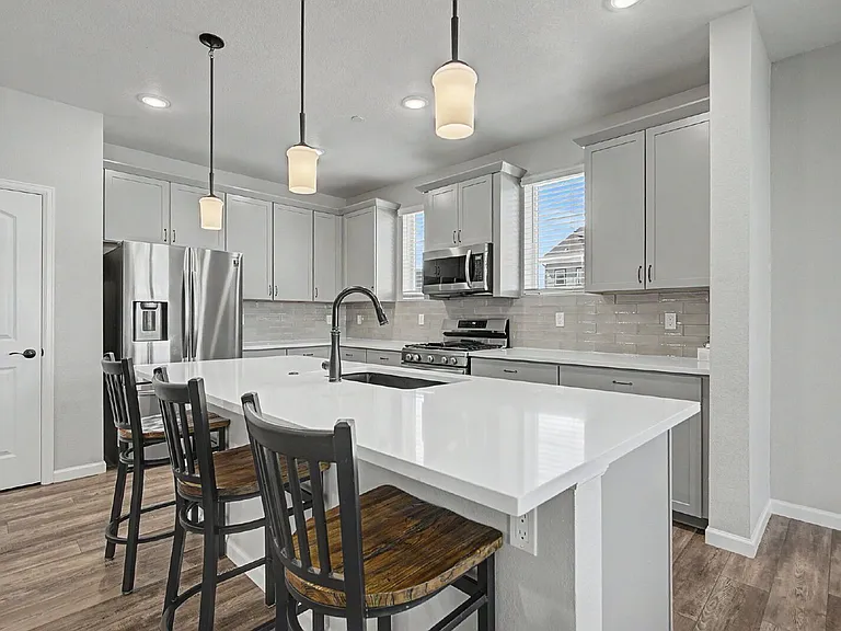 1554 Rose Quartz Hts — Photo 9