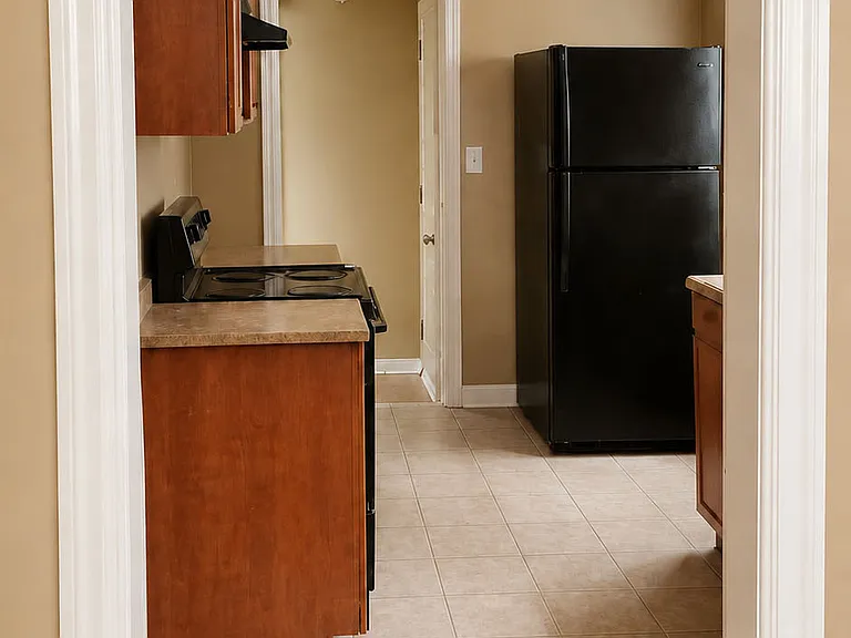 1420 Copeland Ave SW — Photo 10
