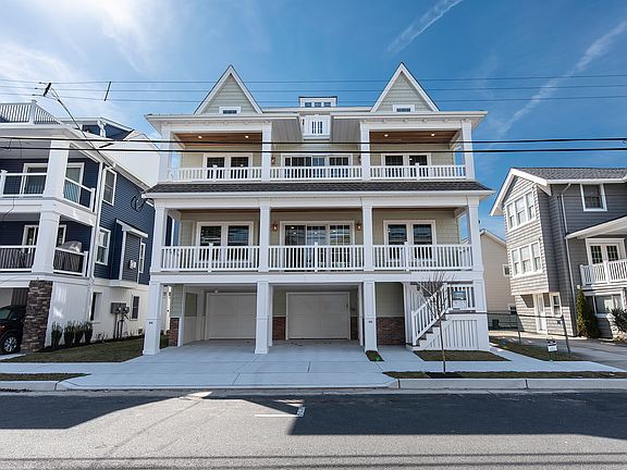 2nd image of 844 Delancey Pl #1