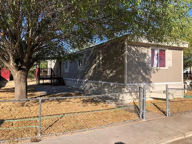 2800 Veterans Blvd #222 — Photo 11