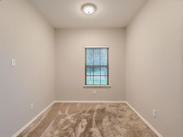 1200 Pampa Grass Dr — Photo 17