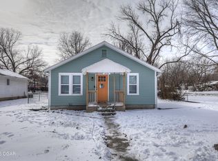 828 E Budlong St, Carthage, MO 64836