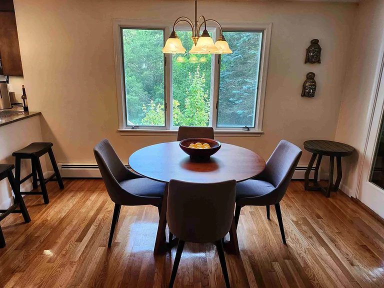 24 Chapel Rd — Photo 8