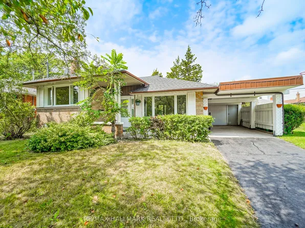 54 Charlemont Cres, Toronto, ON M1T 1M4