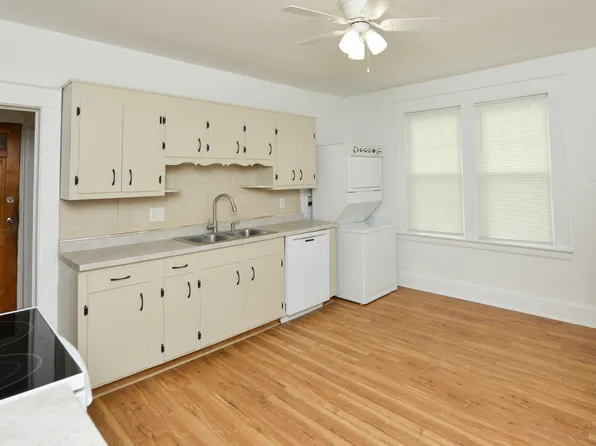 390 Clinton St, New Britain, CT 06053