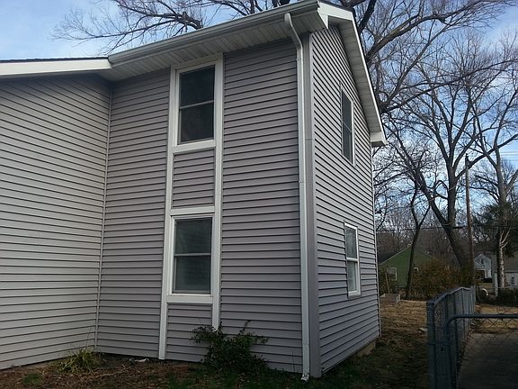 New vinyl windows 2009