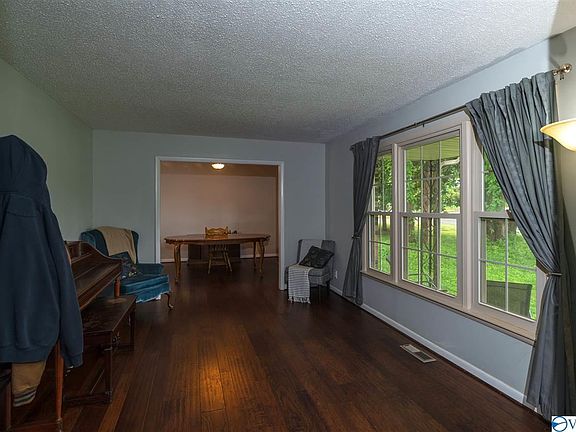 2nd image of 11120 Hillwood Dr SE