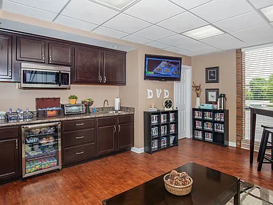 4 Bedroom 1 Bathroom