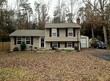 6007 Oak Grove Dr photo 1