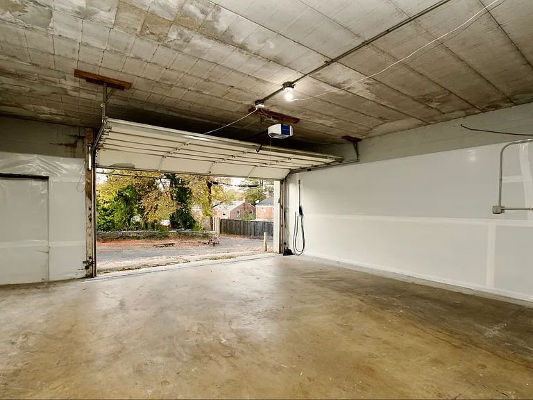 4304 Gorman Ter SE — Photo 11