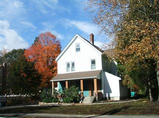 296 Woburn St, Lexington, MA 02420