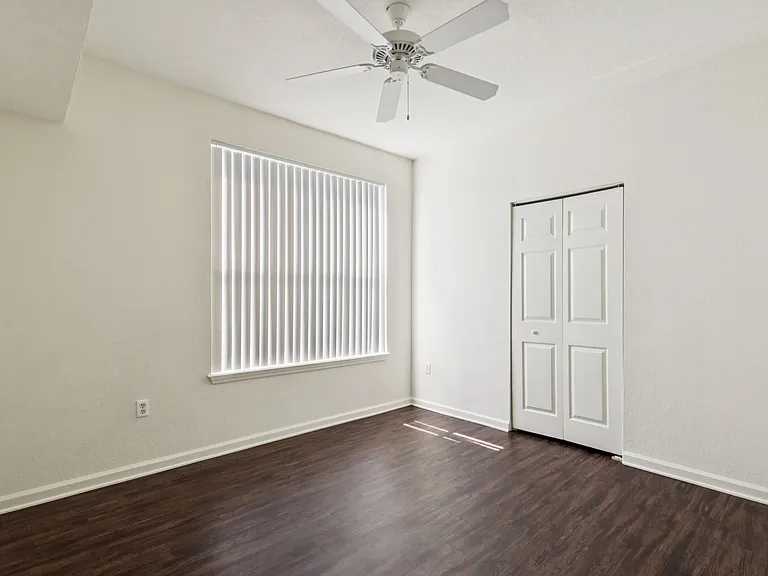 Royal Palm Terrace — Photo 28