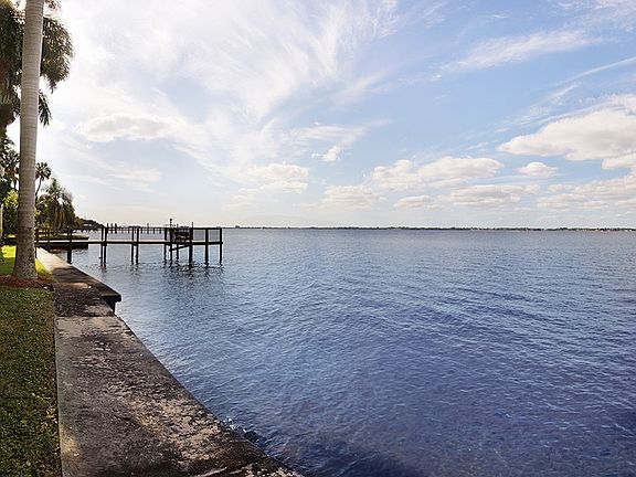 5th image of 3969 E River Dr