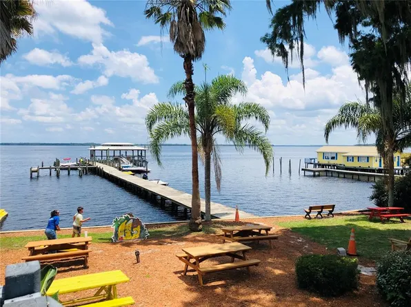 2772 S Us Highway 17 Hwy #9, Crescent City, FL 32112