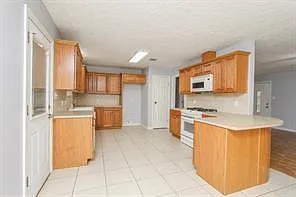 214 Kimswick Ct — Photo 7