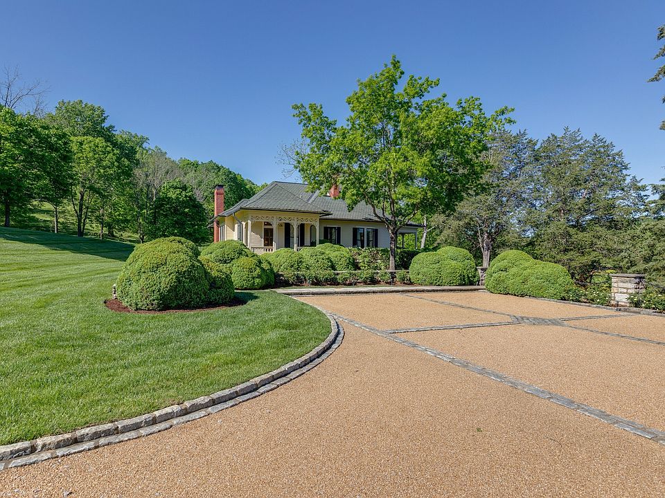 16th image of 5476 Leipers Creek Rd
