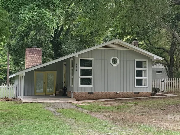 124 Roxie Ln, Belmont, NC 28012