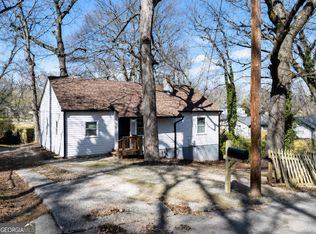 1652 Oak Knoll Cir SE, Atlanta, GA 30315
