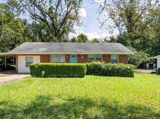 403 Berkshire Dr, Tallahassee, FL 32304