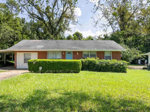 403 Berkshire Dr, Tallahassee, FL 32304