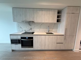 8 Wellesley St W #2801-C01, Toronto, ON M4Y 1E7