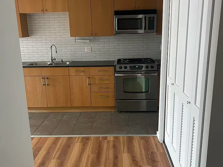 76 Cedar St #909 — Photo 5