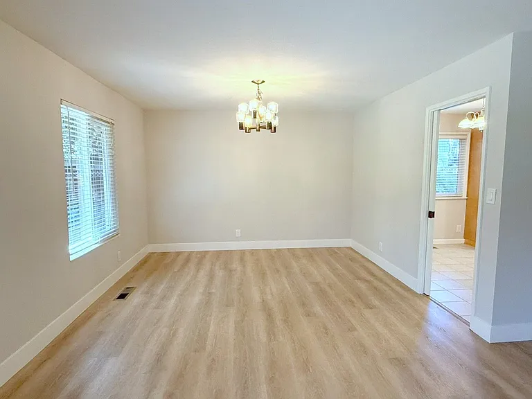 2690 Danville Blvd — Photo 8