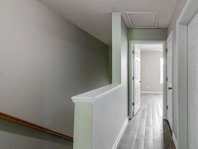 821 Oak Arbor Ct — Photo 40