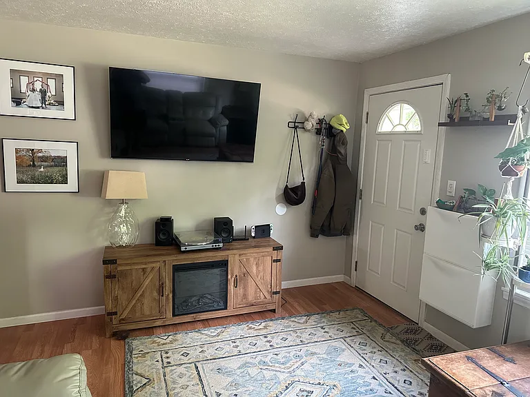 5049 Washburn Ave N — Photo 5
