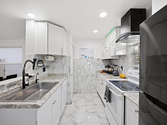 4th image of 4337 Springfield Street