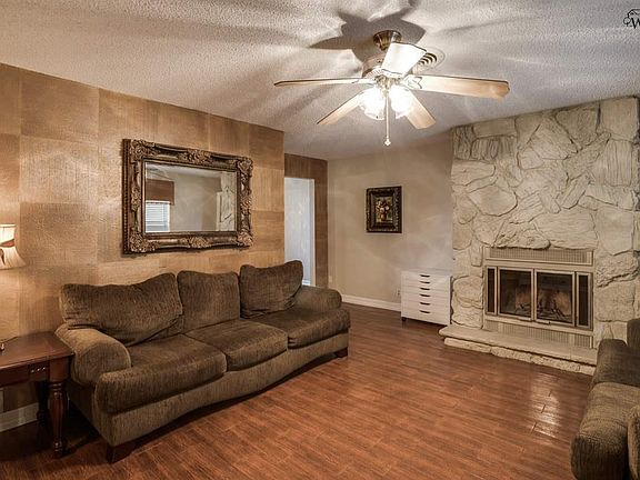 4th image of 1509 Hursh Ave